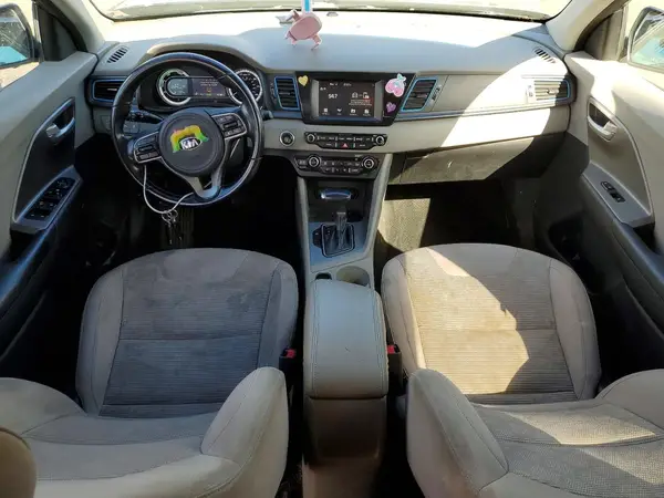 KNDCM3LD1K5350700 2019 KIA NIRO - Image 8