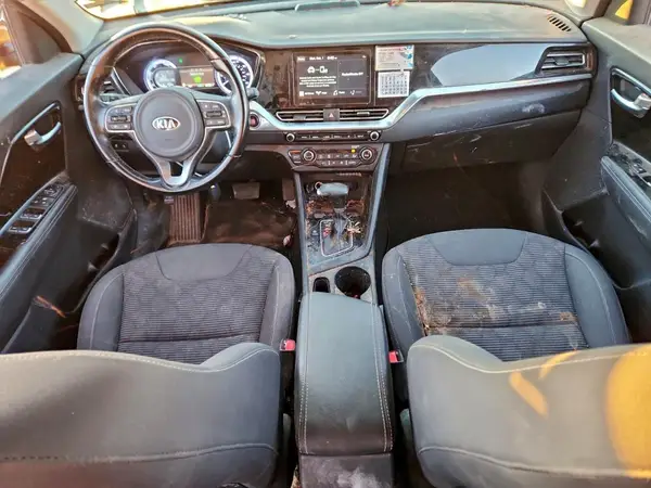 KNDCM3LD1L5390664 2020 KIA NIRO - Image 8