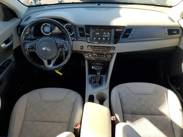 KNDCM3LD2J5213022 2018 KIA NIRO - Image 8