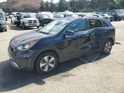 KNDCM3LD2K5282701 2019 KIA NIRO
