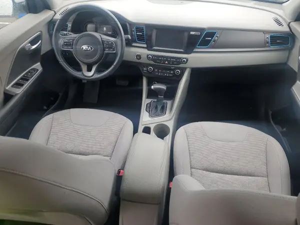 KNDCM3LD2K5303742 2019 KIA NIRO - Image 8