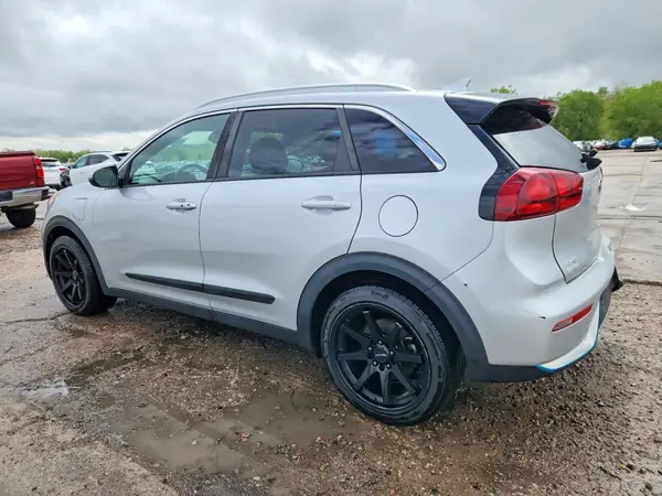 KNDCM3LD2K5317530 2019 KIA NIRO - Image 2