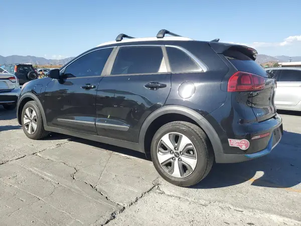 KNDCM3LD2K5331489 2019 KIA NIRO - Image 2