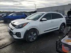 KNDCM3LD2N5532989 2022 KIA NIRO
