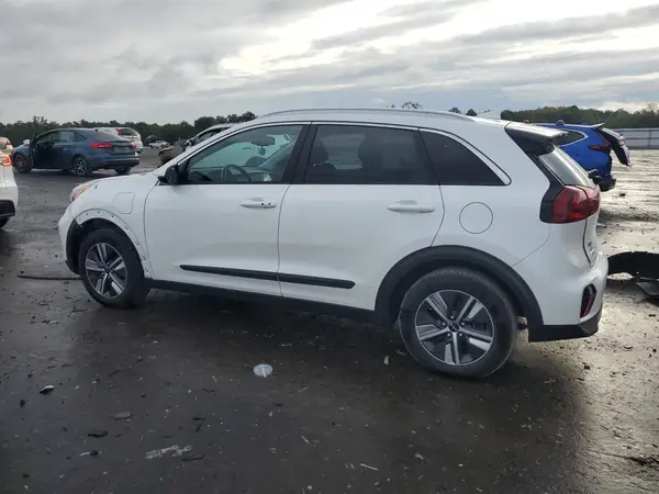 KNDCM3LD2N5532989 2022 KIA NIRO - Image 2