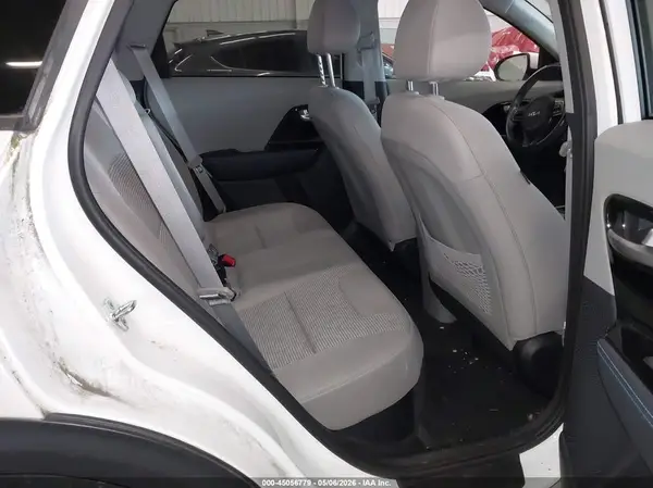 KNDCM3LD2N5543345 2022 KIA NIRO - Image 8