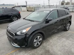 KNDCM3LD3J5191838 2018 KIA NIRO