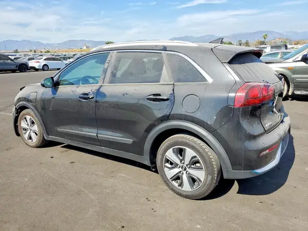 KNDCM3LD4J5190374 2018 KIA NIRO - Image 2