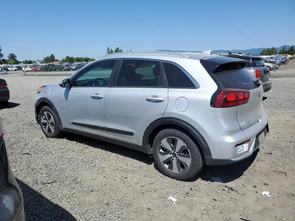 KNDCM3LD4J5204998 2018 KIA NIRO - Image 2