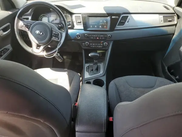 KNDCM3LD4J5204998 2018 KIA NIRO - Image 8