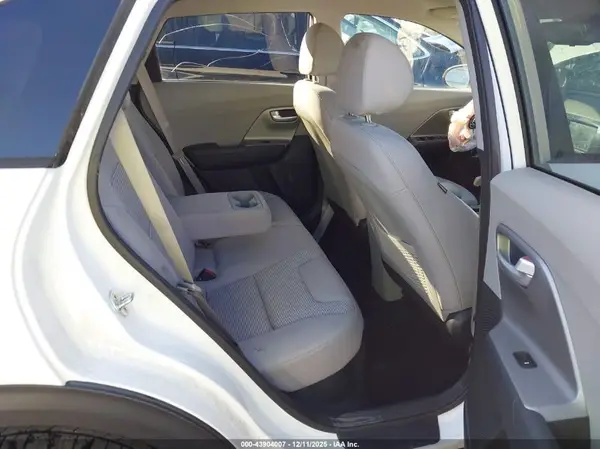 KNDCM3LD4K5234343 2019 KIA NIRO - Image 8