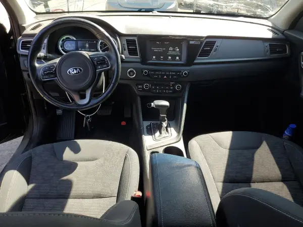 KNDCM3LD4K5235282 2019 KIA NIRO - Image 8