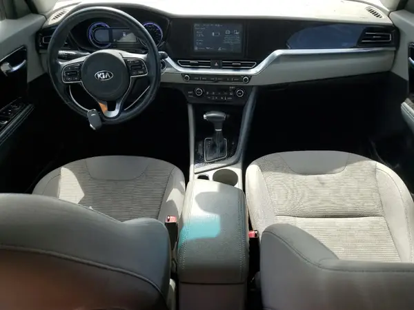 KNDCM3LD4L5450680 2020 KIA NIRO - Image 8
