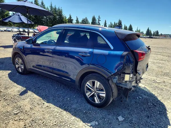 KNDCM3LD4N5495993 2022 KIA NIRO - Image 2