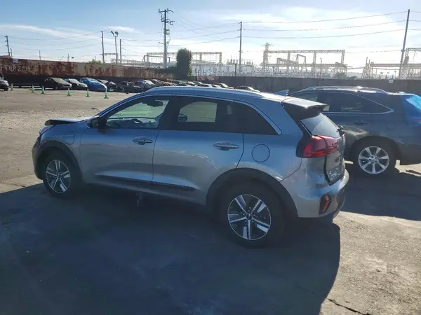 KNDCM3LD4N5546070 2022 KIA NIRO - Image 2