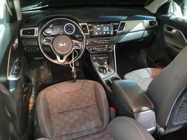 KNDCM3LD5K5235694 2019 KIA NIRO - Image 8