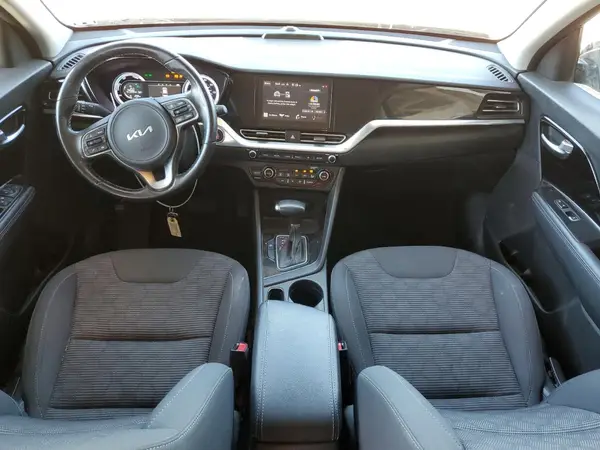 KNDCM3LD5N5514616 2022 KIA NIRO - Image 8