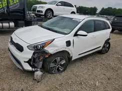 KNDCM3LD5N5543744 2022 KIA NIRO
