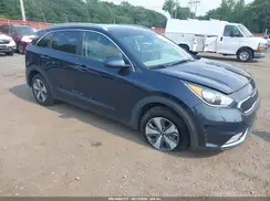 KNDCM3LD6J5203948 2018 KIA NIRO