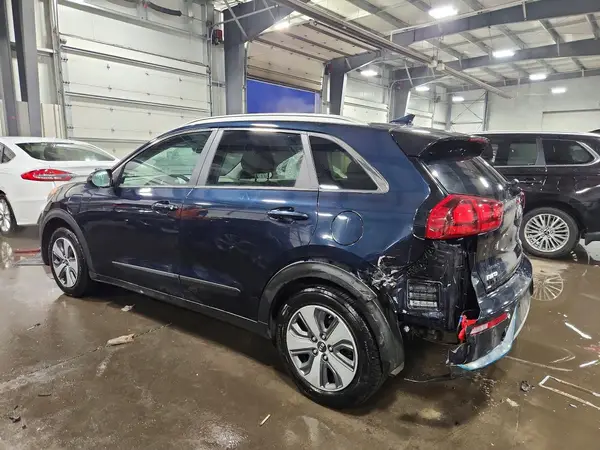 KNDCM3LD6K5274858 2019 KIA NIRO - Image 2
