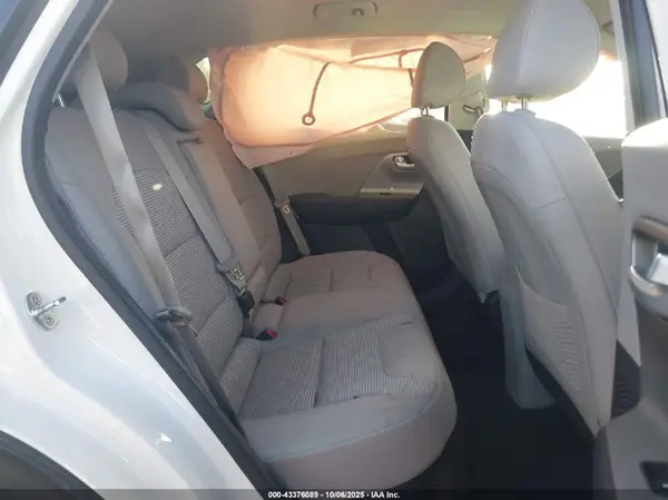 KNDCM3LD6K5298268 2019 KIA NIRO - Image 8