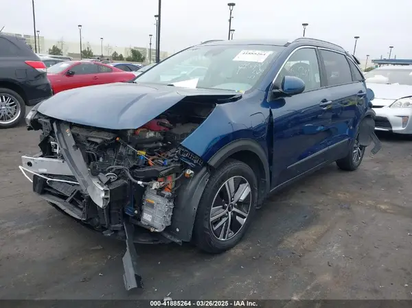 KNDCM3LD6M5474044 2021 KIA NIRO - Image 2
