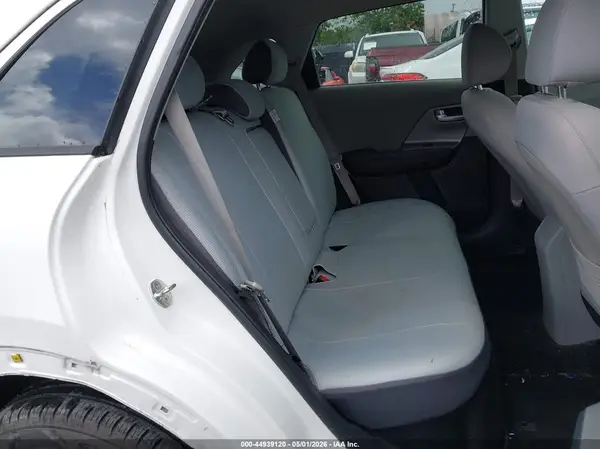 KNDCM3LD7J5211010 2018 KIA NIRO - Image 8