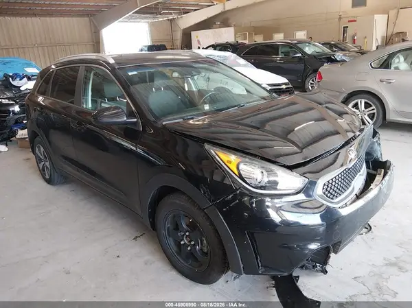 KNDCM3LD8J5138360 2018 KIA NIRO - Image 1