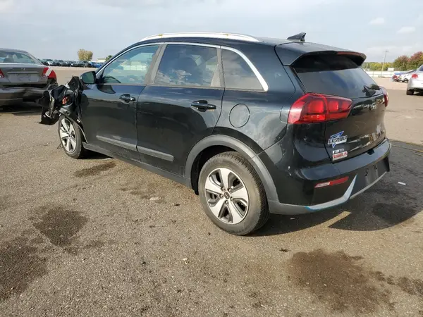 KNDCM3LD8J5143882 2018 KIA NIRO - Image 2