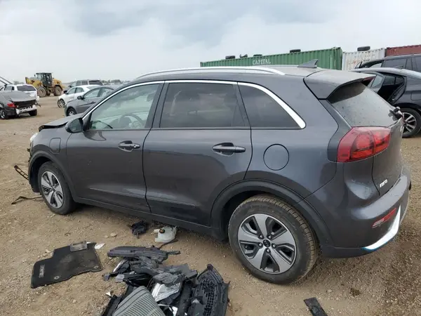 KNDCM3LD8J5191883 2018 KIA NIRO - Image 2