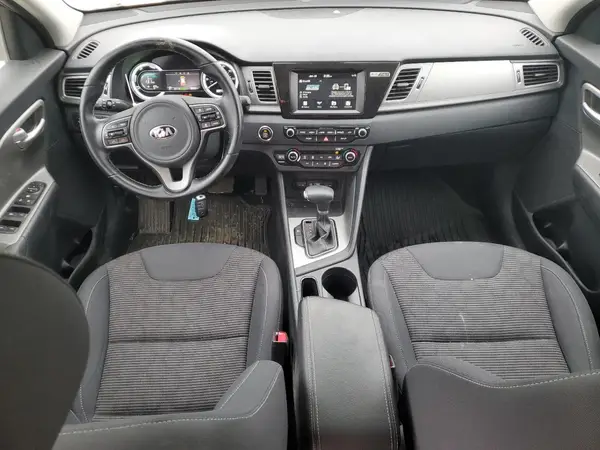 KNDCM3LD8K5217383 2019 KIA NIRO - Image 8