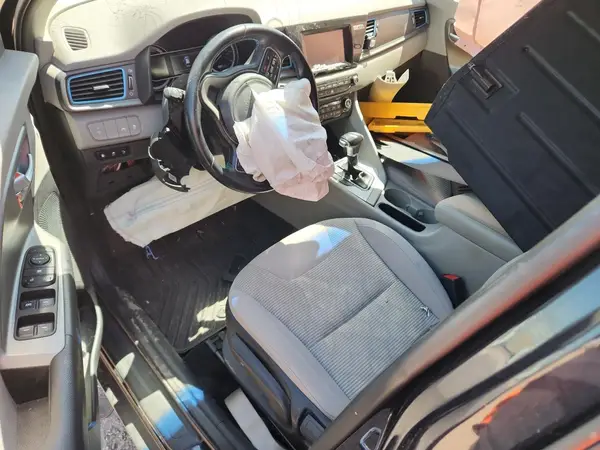 KNDCM3LD8K5218548 2019 KIA NIRO - Image 8