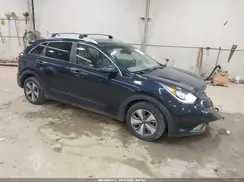 KNDCM3LD8K5236175 2019 KIA NIRO