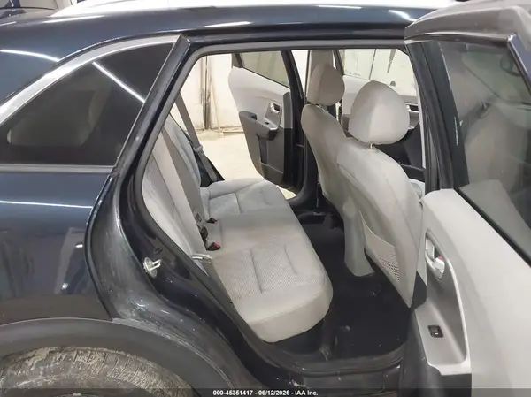 KNDCM3LD8K5236175 2019 KIA NIRO - Image 8