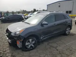 KNDCM3LD9J5212675 2018 KIA NIRO