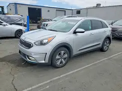 KNDCM3LD9K5218977 2019 KIA NIRO