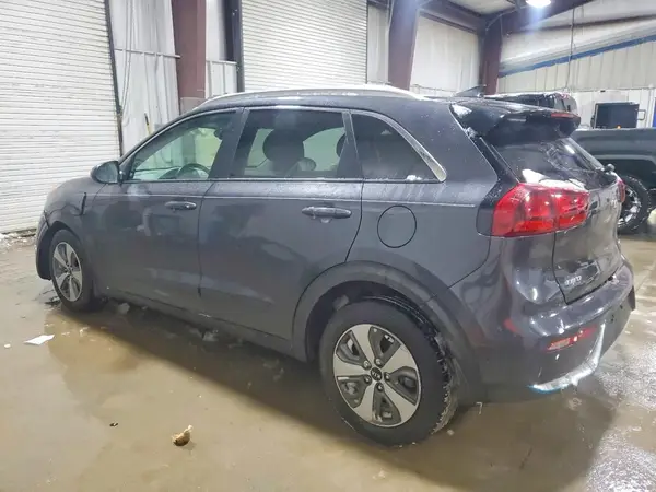 KNDCM3LD9K5298359 2019 KIA NIRO - Image 2