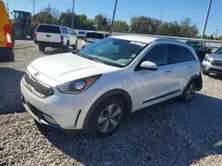 KNDCM3LD9K5351173 2019 KIA NIRO