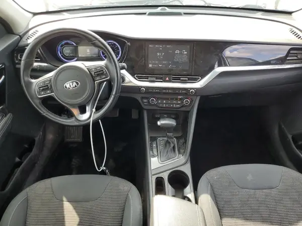 KNDCM3LD9L5406643 2020 KIA NIRO - Image 8