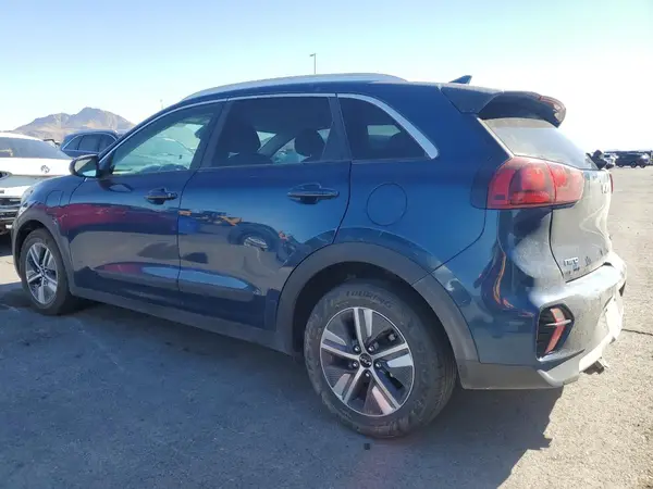 KNDCM3LD9N5546677 2022 KIA NIRO - Image 2