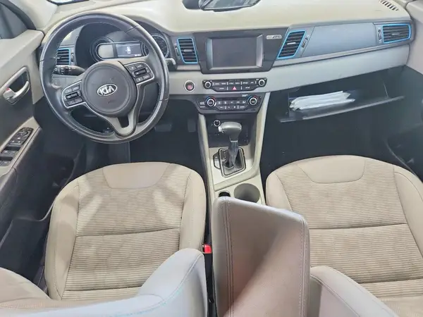 KNDCM3LDXK5314987 2019 KIA NIRO - Image 8