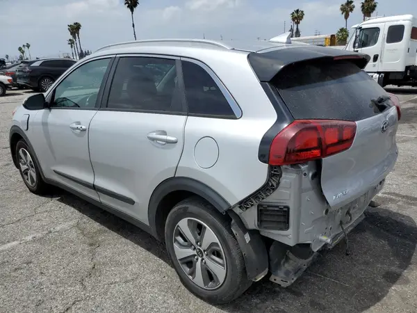 KNDCM3LDXK5325388 2019 KIA NIRO - Image 2