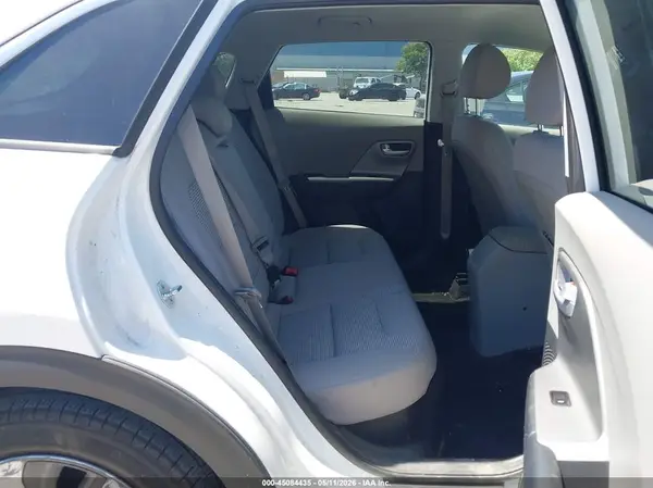 KNDCM3LDXK5325567 2019 KIA NIRO - Image 8