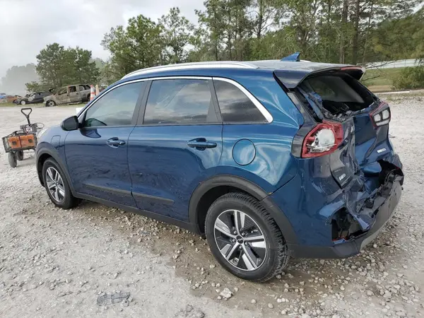 KNDCM3LDXN5532559 2022 KIA NIRO - Image 2