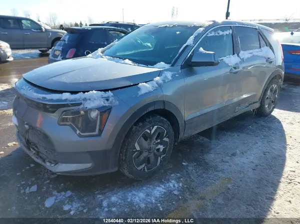 KNDCP3L10P5070626 2023 KIA NIRO - Image 2