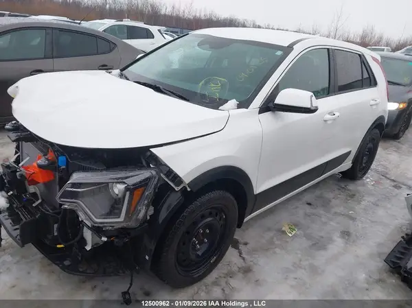 KNDCP3L11T5146767 2026 KIA NIRO - Image 2