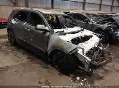 KNDCP3L12P5066609 2023 KIA NIRO