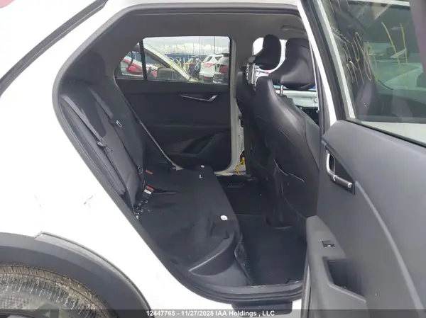 KNDCP3L12R5084188 2024 KIA NIRO - Image 8