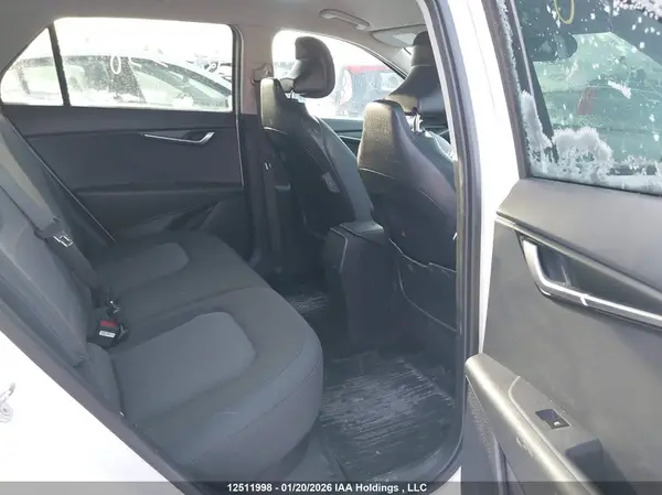 KNDCP3L12R5120817 2024 KIA NIRO - Image 8