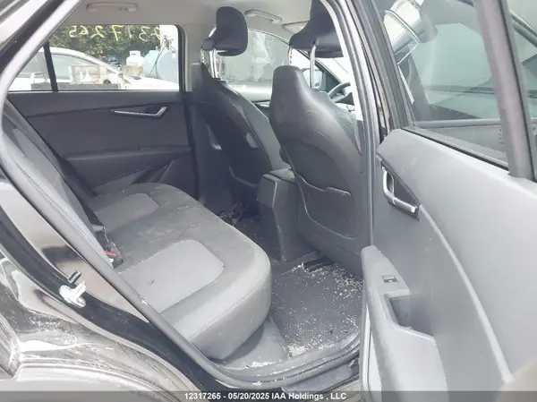 KNDCP3L17R5080007 2024 KIA NIRO - Image 8